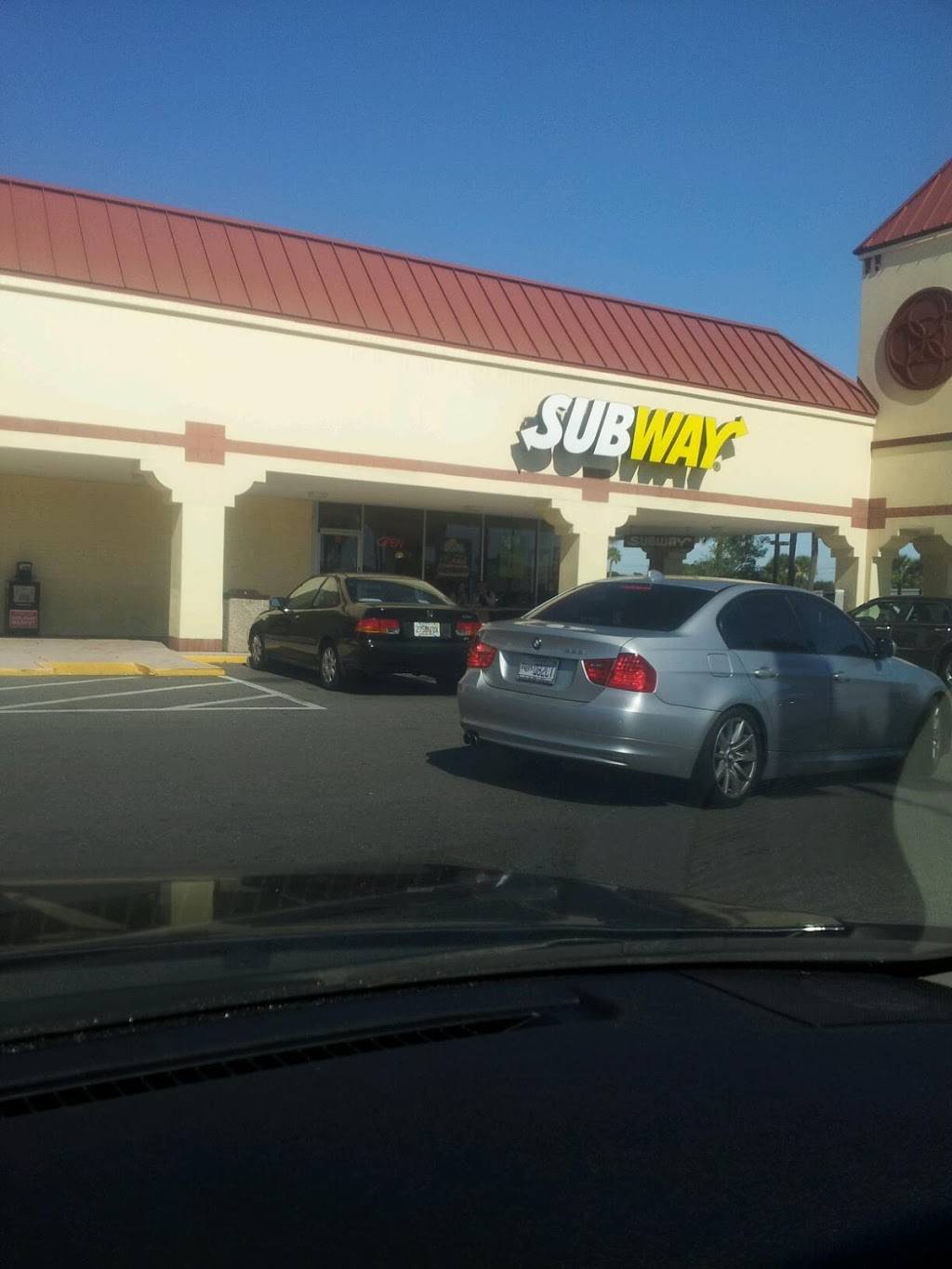 Subway Restaurants | restaurant | 5310 E Bay Dr #300, Clearwater, FL 33764, USA | 7275352974 OR +1 727-535-2974