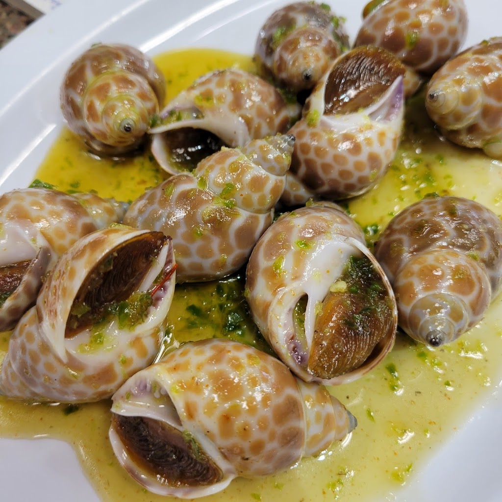 EZ Crawfish | restaurant | 9228 Cypress Creek Pkwy, Houston, TX 77070, USA | 8324785390 OR +1 832-478-5390