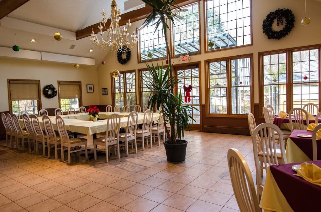 Le Fontane | restaurant | 137 NY-100, Katonah, NY 10536, USA | 9142329619 OR +1 914-232-9619