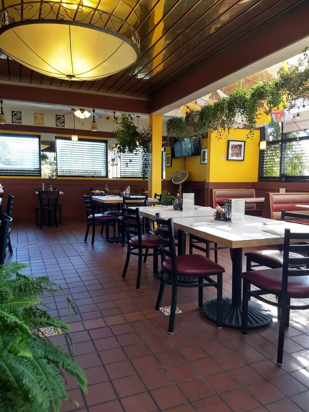 La Plaza | Mexican Restaurant | restaurant | 2930 Santa Rosa Ave, Santa Rosa, CA 95407, USA | 7075781551 OR +1 707-578-1551