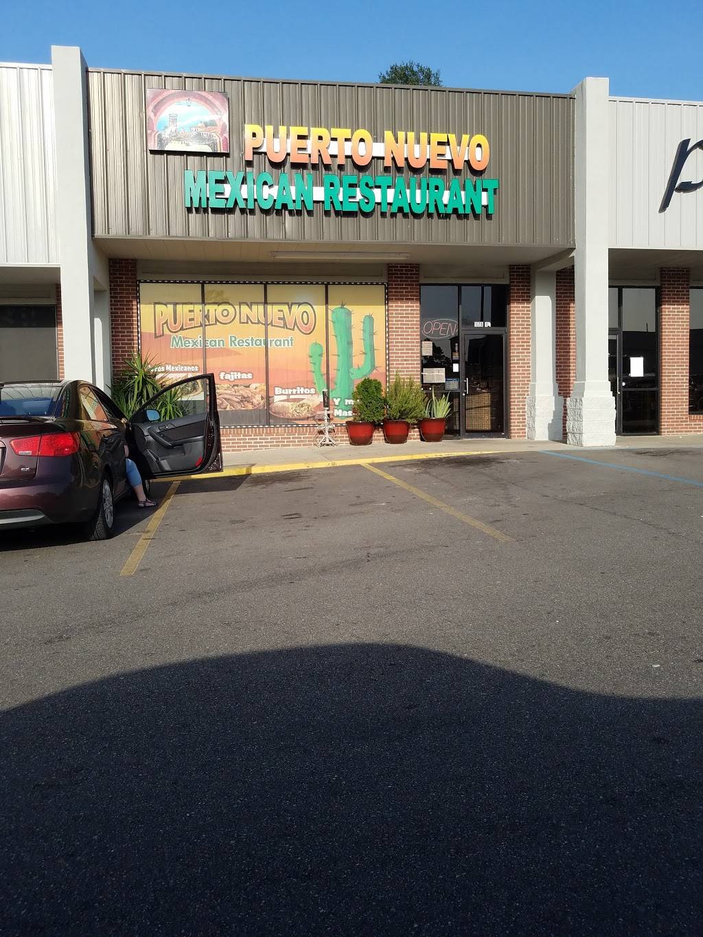 LA FUENTE Mexican Restaurant | restaurant | 176 Shelby Speights Dr, Purvis, MS 39475, USA | 6017946464 OR +1 601-794-6464