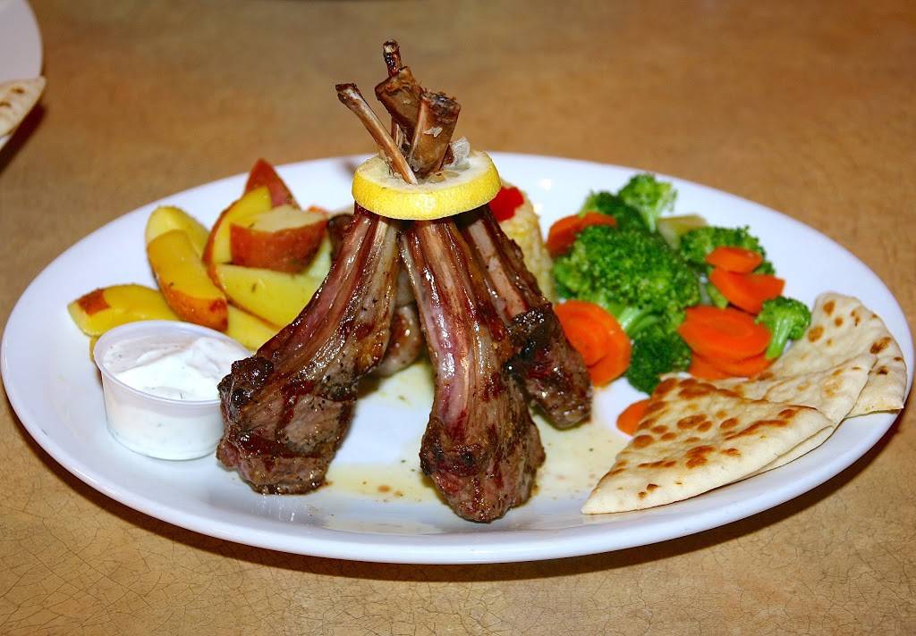 Dinos Greek & Italian Grill and Bar | restaurant | 1550 N Dysart Rd, Goodyear, AZ 85395, USA | 6235358380 OR +1 623-535-8380
