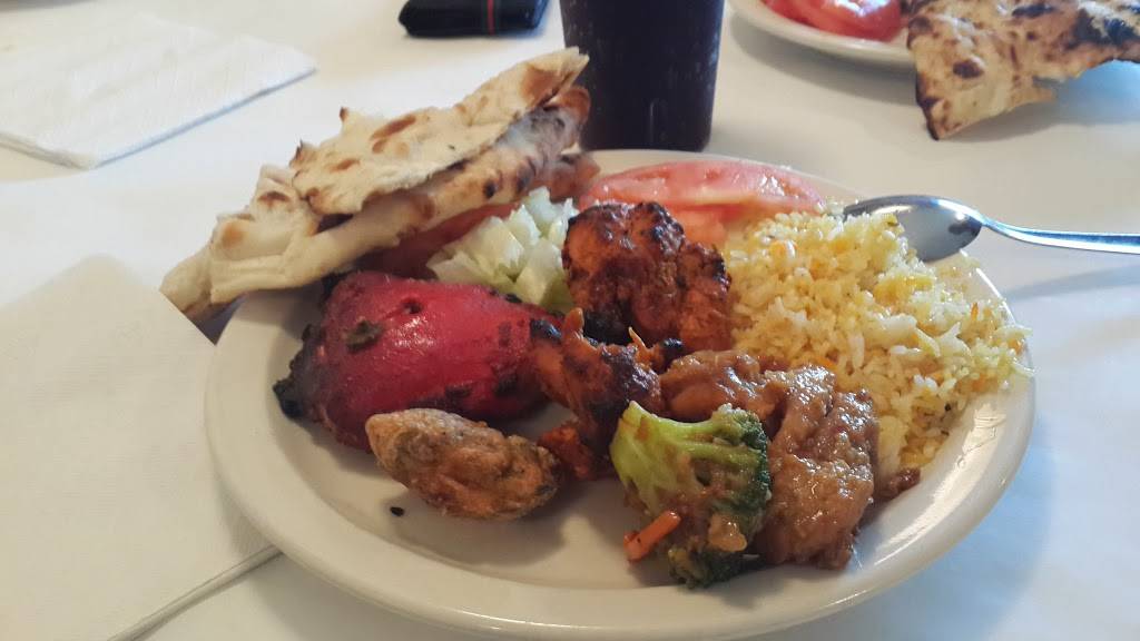 Taj Mahal Cuisine of India | restaurant | 3939 Center Point Rd NE, Cedar Rapids, IA 52402, USA | 3192944953 OR +1 319-294-4953