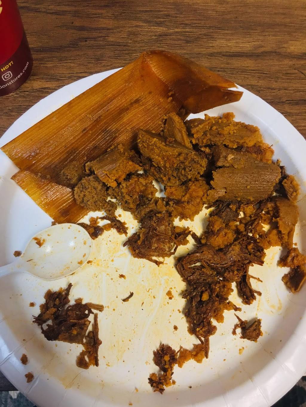 El Pariente Mexican Food Truck | restaurant | 1570 White Bear Ave, St Paul, MN 55106, USA | 6122506288 OR +1 612-250-6288