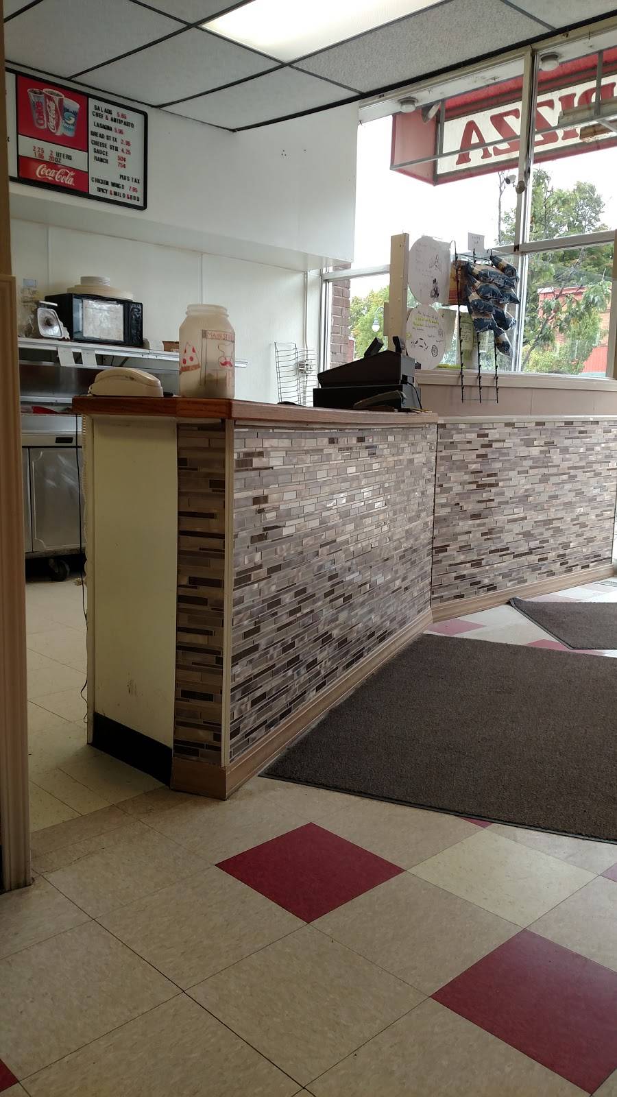 Main Street Pizza | restaurant | 430 E Main St, Edmore, MI 48829, USA | 9894275125 OR +1 989-427-5125