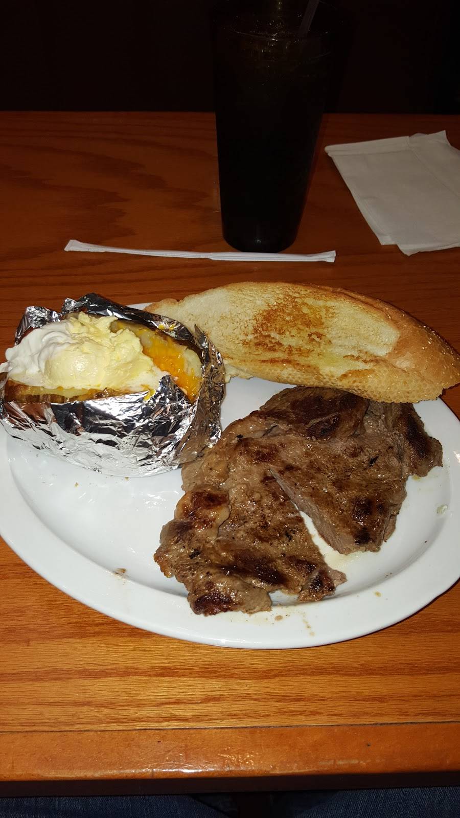 Shoneys Belle | restaurant | 2700 E Dupont Ave, Belle, WV 25015, USA | 3049494475 OR +1 304-949-4475