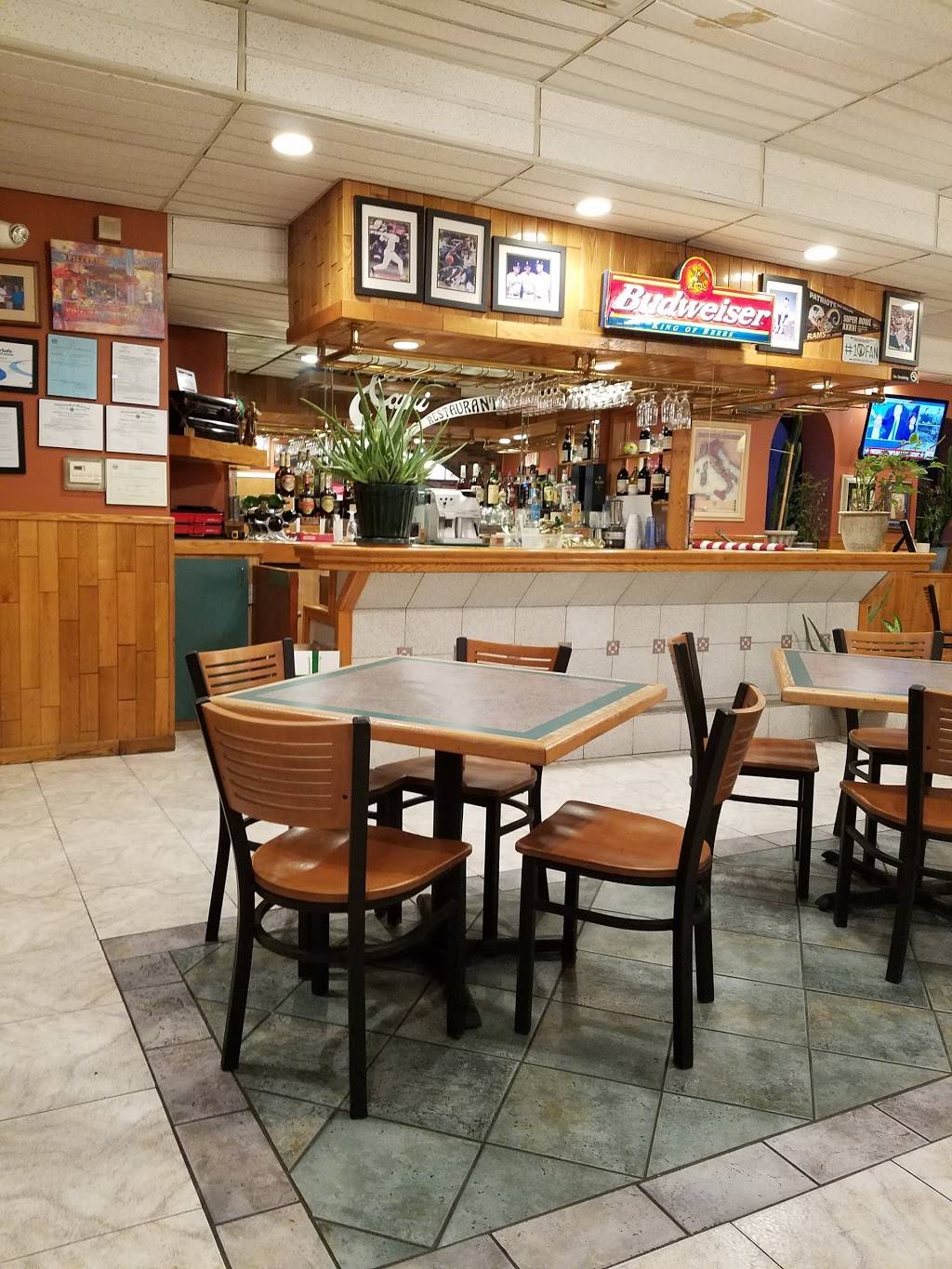 Capri Pizza | meal delivery | 18 Cabot St, Holyoke, MA 01040, USA | 4135323460 OR +1 413-532-3460