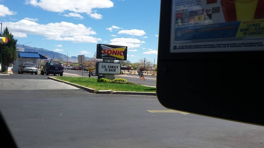 Sonic Drive-In | restaurant | 220 Alameda Northwest Blvd, Albuquerque, NM 87114, USA | 5058977538 OR +1 505-897-7538