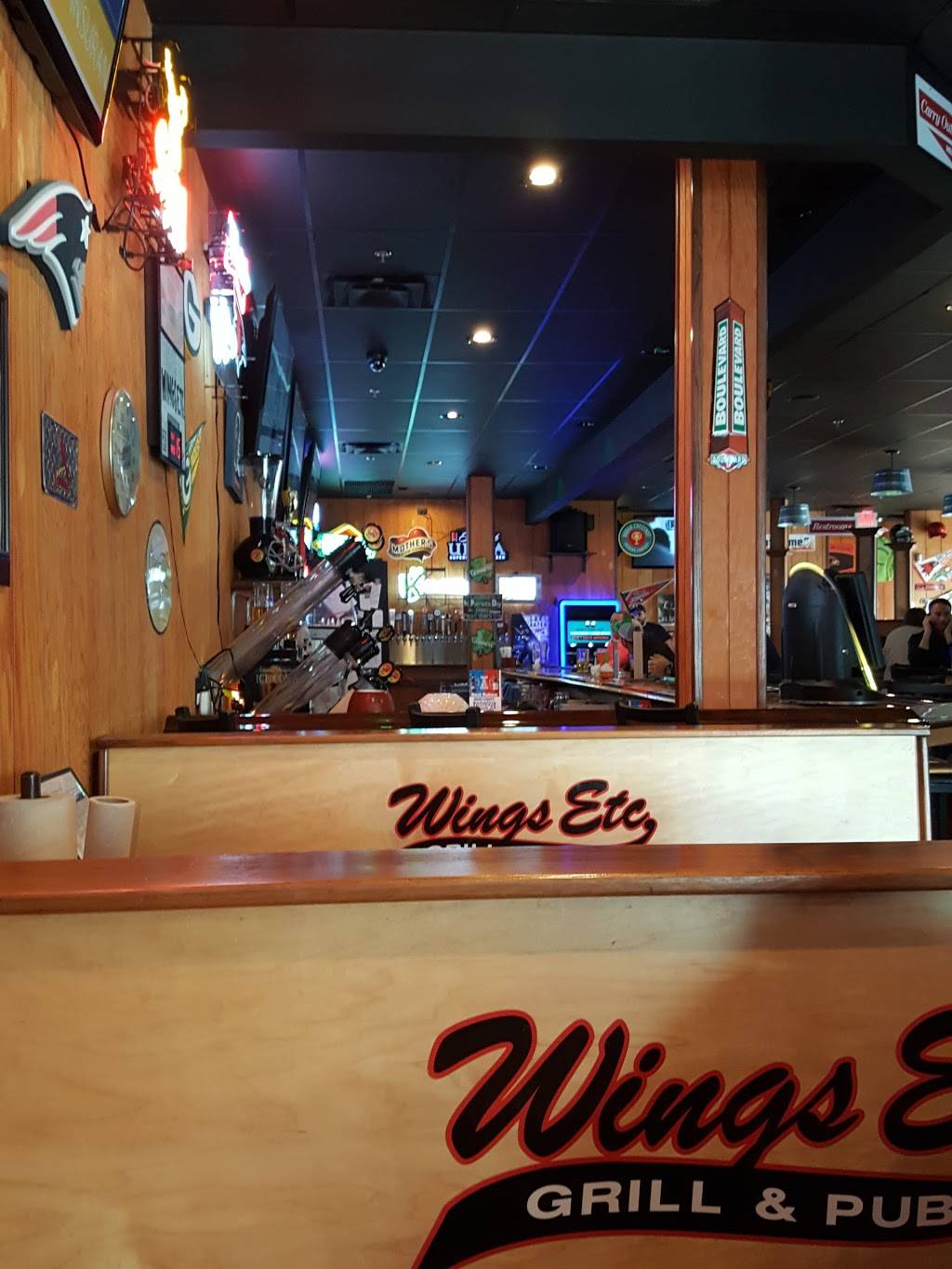 Wings Etc. | restaurant | 3047 William St Suite 105, Cape Girardeau, MO 63703, USA | 5736934043 OR +1 573-693-4043