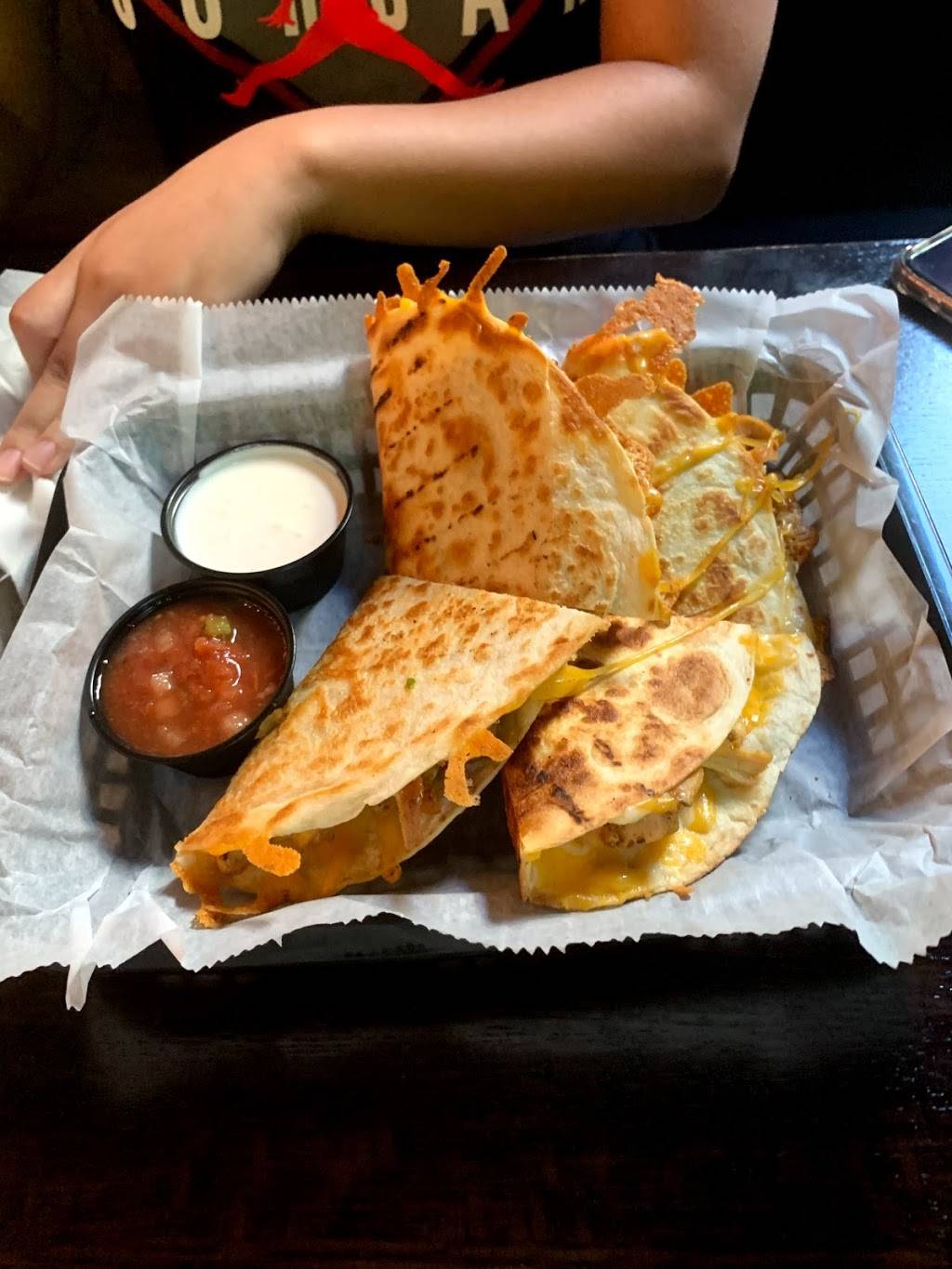 Asado Wing & Taco Company | restaurant | 1327 W Main St, Charlottesville, VA 22903, USA | 4342343486 OR +1 434-234-3486