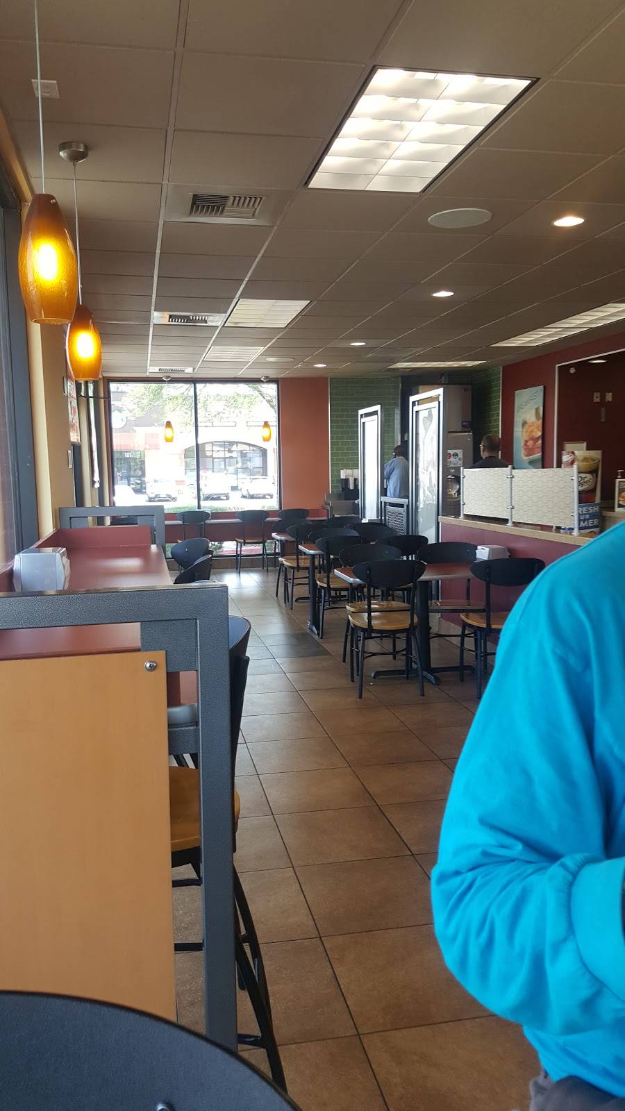 Jack in the Box | restaurant | 7161 W Craig Rd, Las Vegas, NV 89129, USA | 7023950851 OR +1 702-395-0851