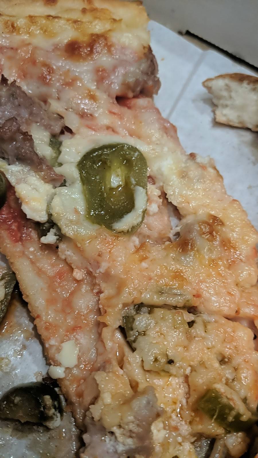 North Beach Pizza | restaurant | 1462 Grant Ave, San Francisco, CA 94133, USA | 4154332444 OR +1 415-433-2444