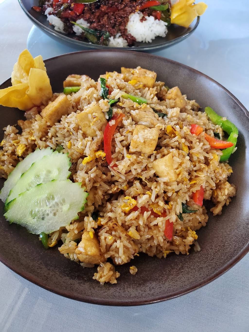 Pad Thai | restaurant | 14319 Metcalf Ave, Overland Park, KS 66223, USA | 9136854500 OR +1 913-685-4500