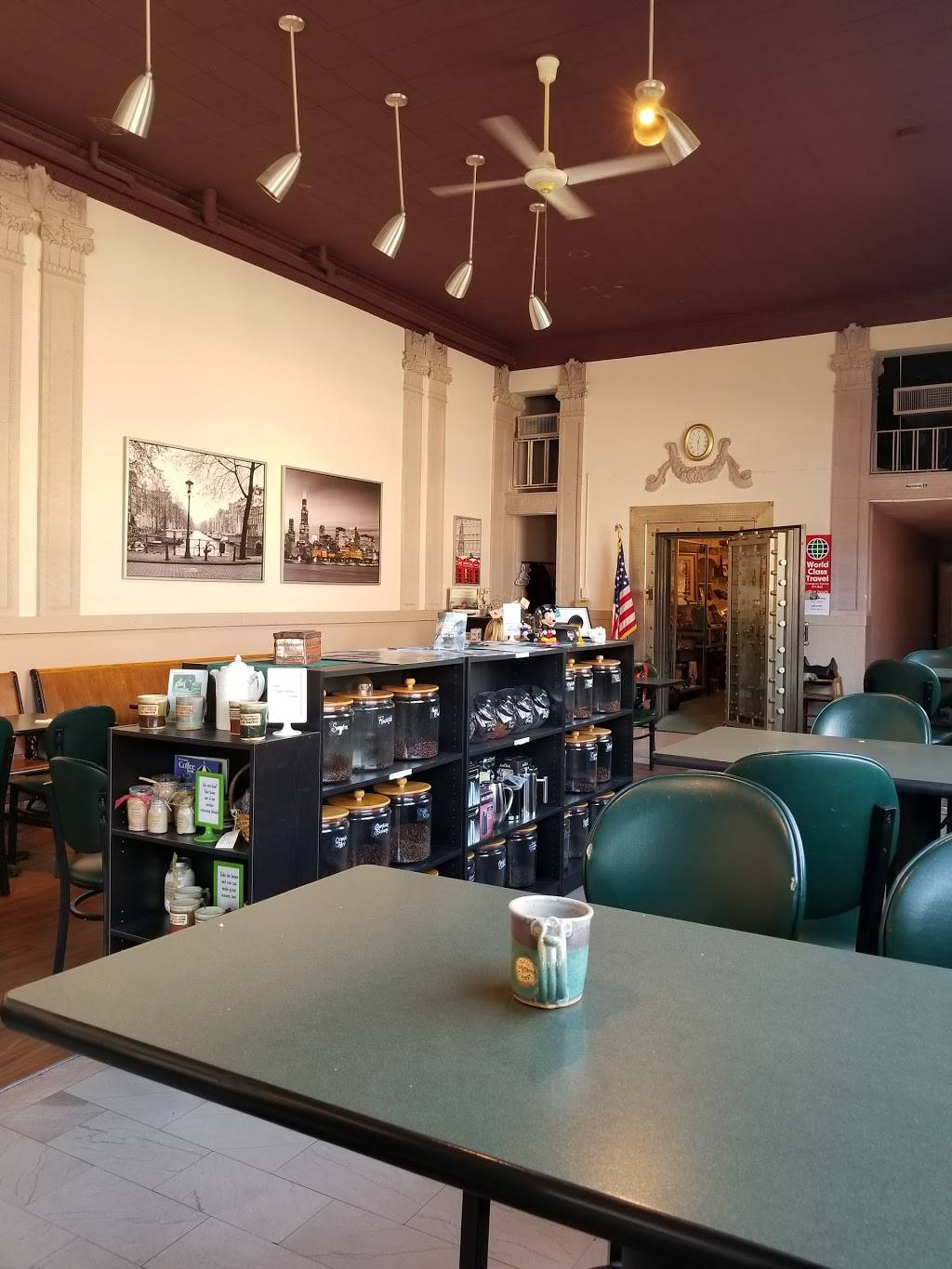 Happy Thought Coffee | cafe | 953 N 2nd St, Chillicothe, IL 61523, USA | 3092746623 OR +1 309-274-6623