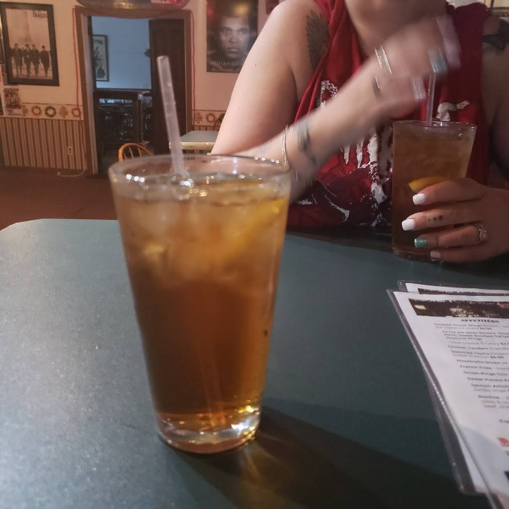 Back Street BBQ | restaurant | 75 Dieskau St, Lake George, NY 12845, USA | 5186853183 OR +1 518-685-3183