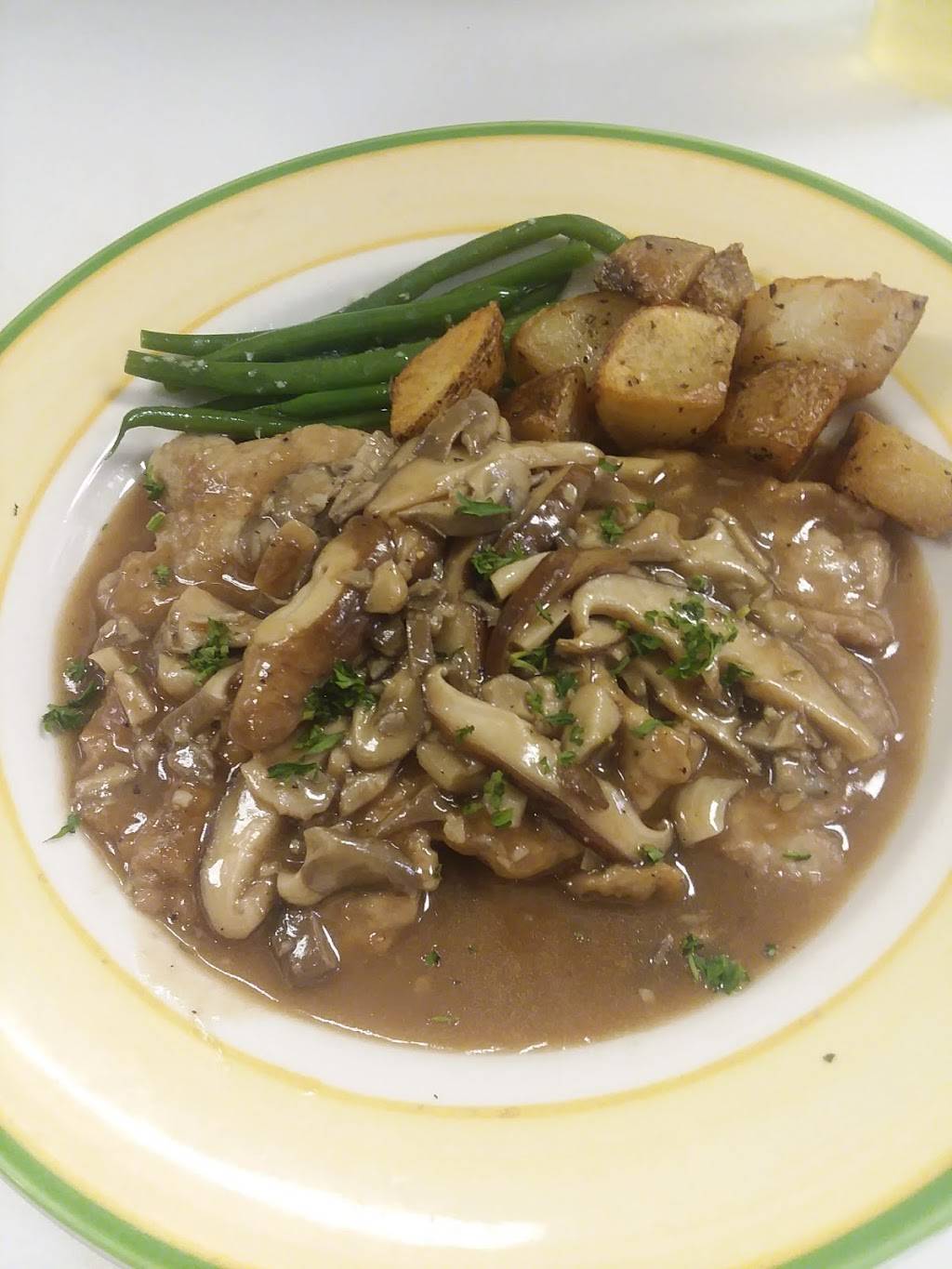 Amici di Enzo | restaurant | 36 Broadstreet Rd, Manakin-Sabot, VA 23103, USA | 8047082354 OR +1 804-708-2354