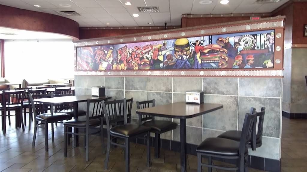 Hardees | restaurant | 340 Dove Run Centre Dr, Middletown, DE 19709, USA | 3024492036 OR +1 302-449-2036