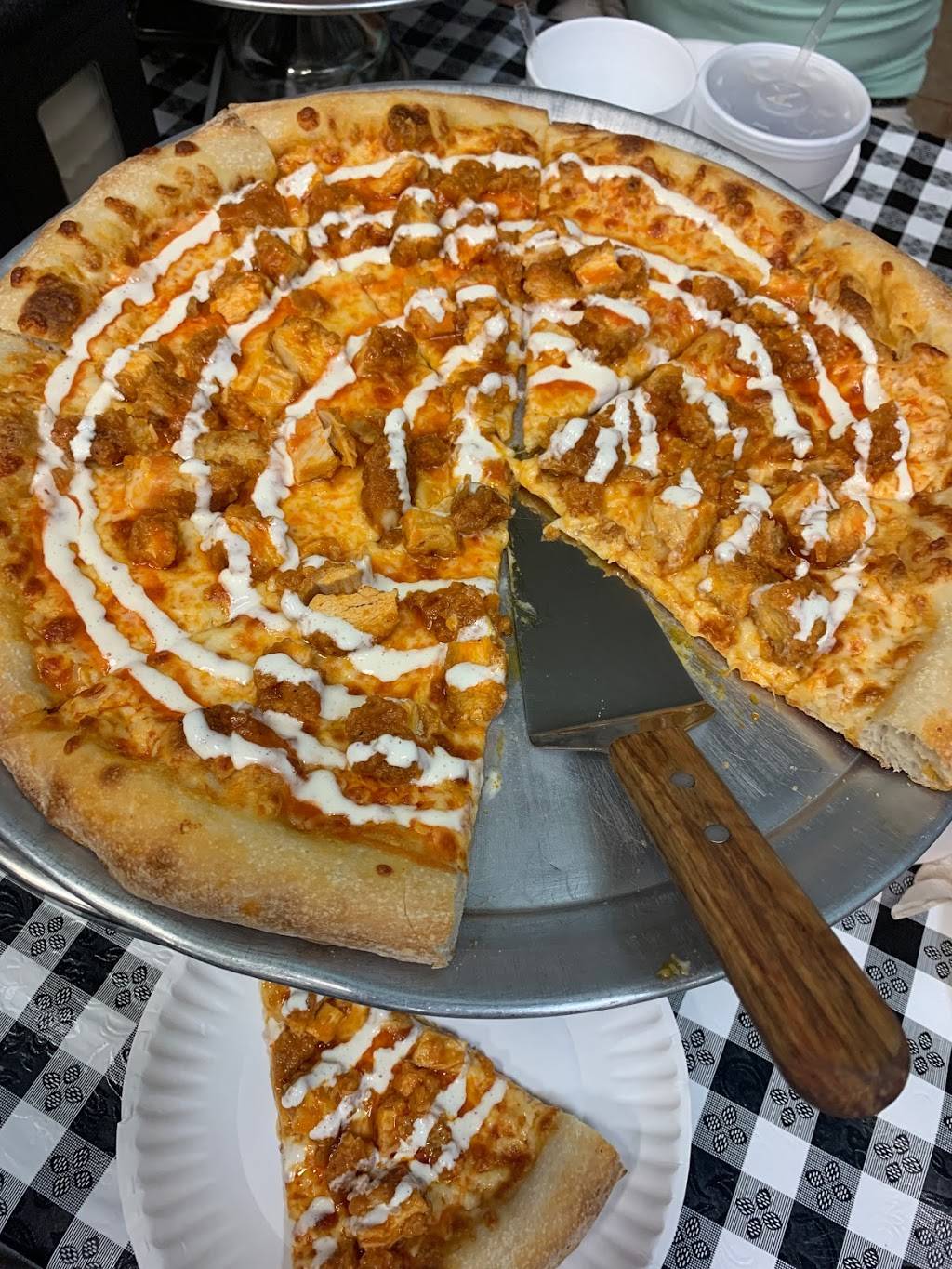 Village Pizza of Nags Head | meal delivery | 5205 S Croatan Hwy, Nags Head, NC 27959, USA | 2522555255 OR +1 252-255-5255