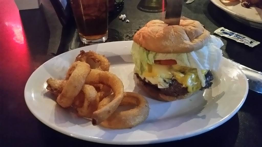 Hotel Bar & Grill | restaurant | 112 Railroad Ave S, Turtle Lake, WI 54889, USA | 7159864910 OR +1 715-986-4910