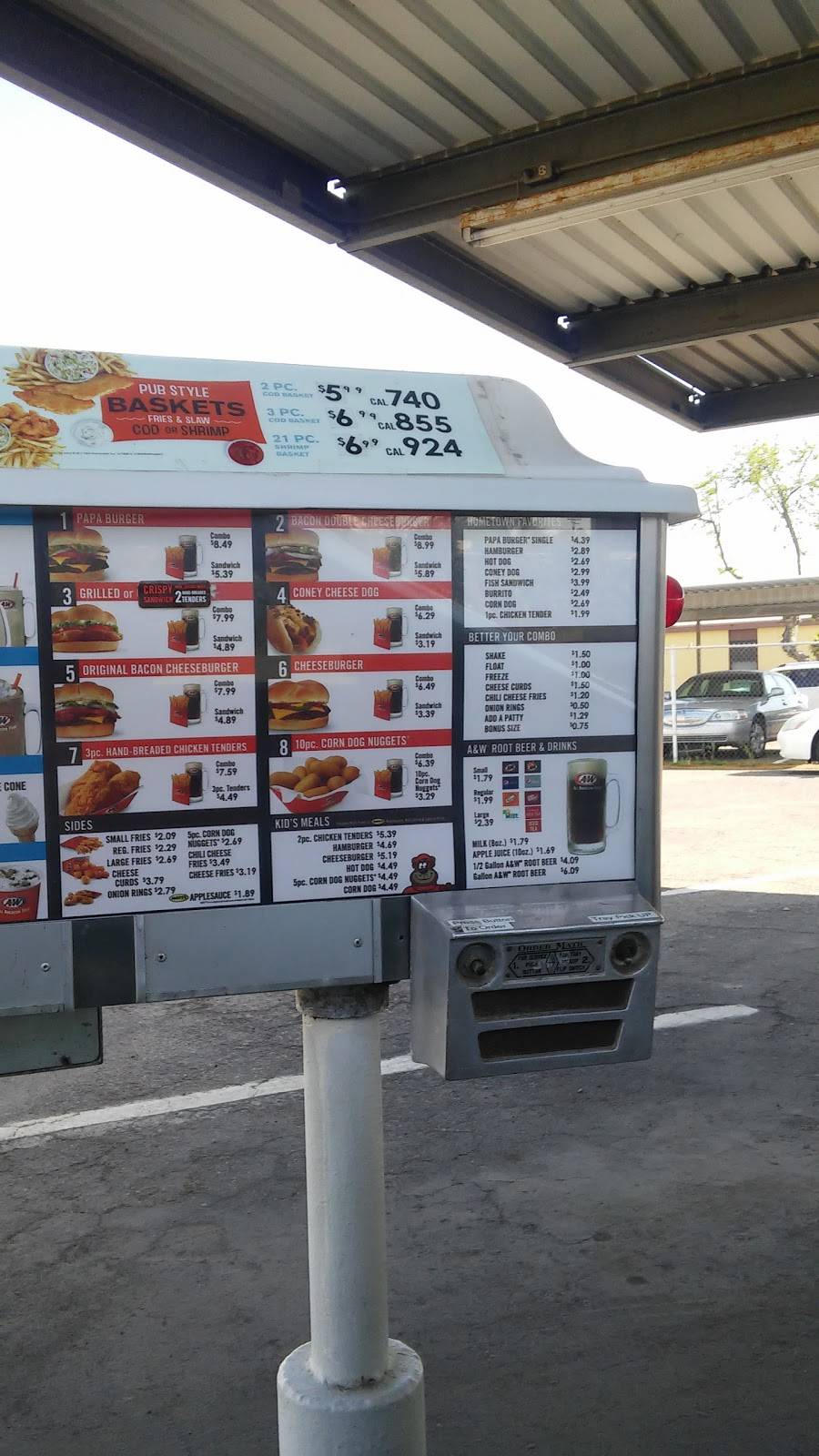 A & W All American Food | restaurant | 1113 N 10th Ave, Hanford, CA 93230, USA | 5595847579 OR +1 559-584-7579