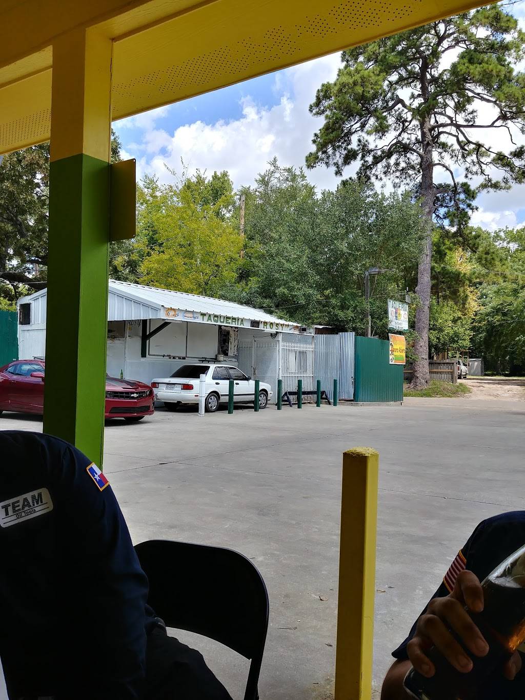 Taqueria Rosy | restaurant | 413 W Avenue G, Conroe, TX 77301, USA | 9365240877 OR +1 936-524-0877