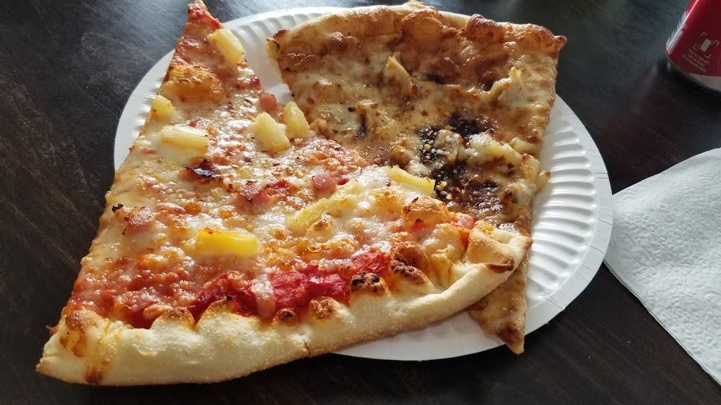 Slices Pizza | restaurant | 7155 E Hampden Ave, Denver, CO 80224, USA | 3037580940 OR +1 303-758-0940