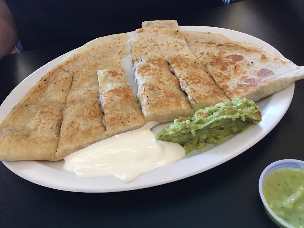 Flaming Burrito Grill | restaurant | 2530 Bell Rd, Auburn, CA 95603, USA | 5308895641 OR +1 530-889-5641