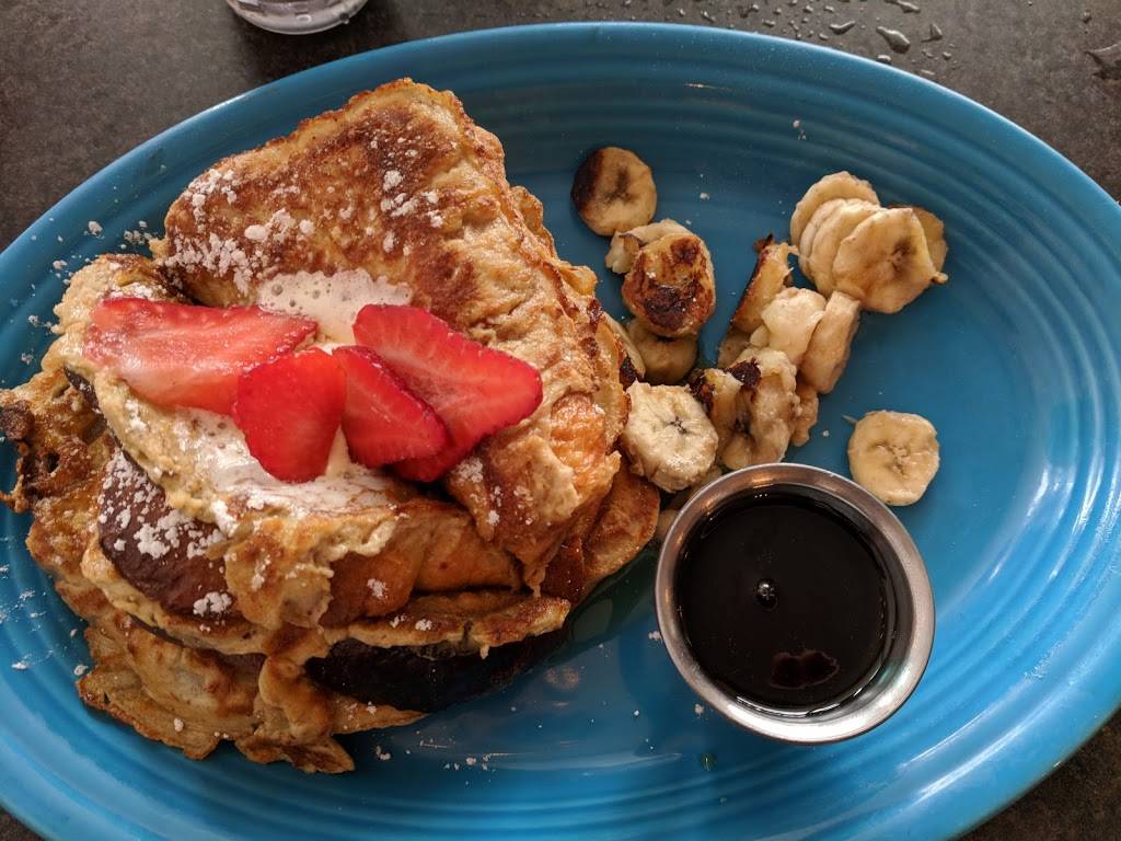 CRaVE Restaurant | restaurant | 12901 McGregor Blvd, Fort Myers, FL 33919, USA | 2394664663 OR +1 239-466-4663