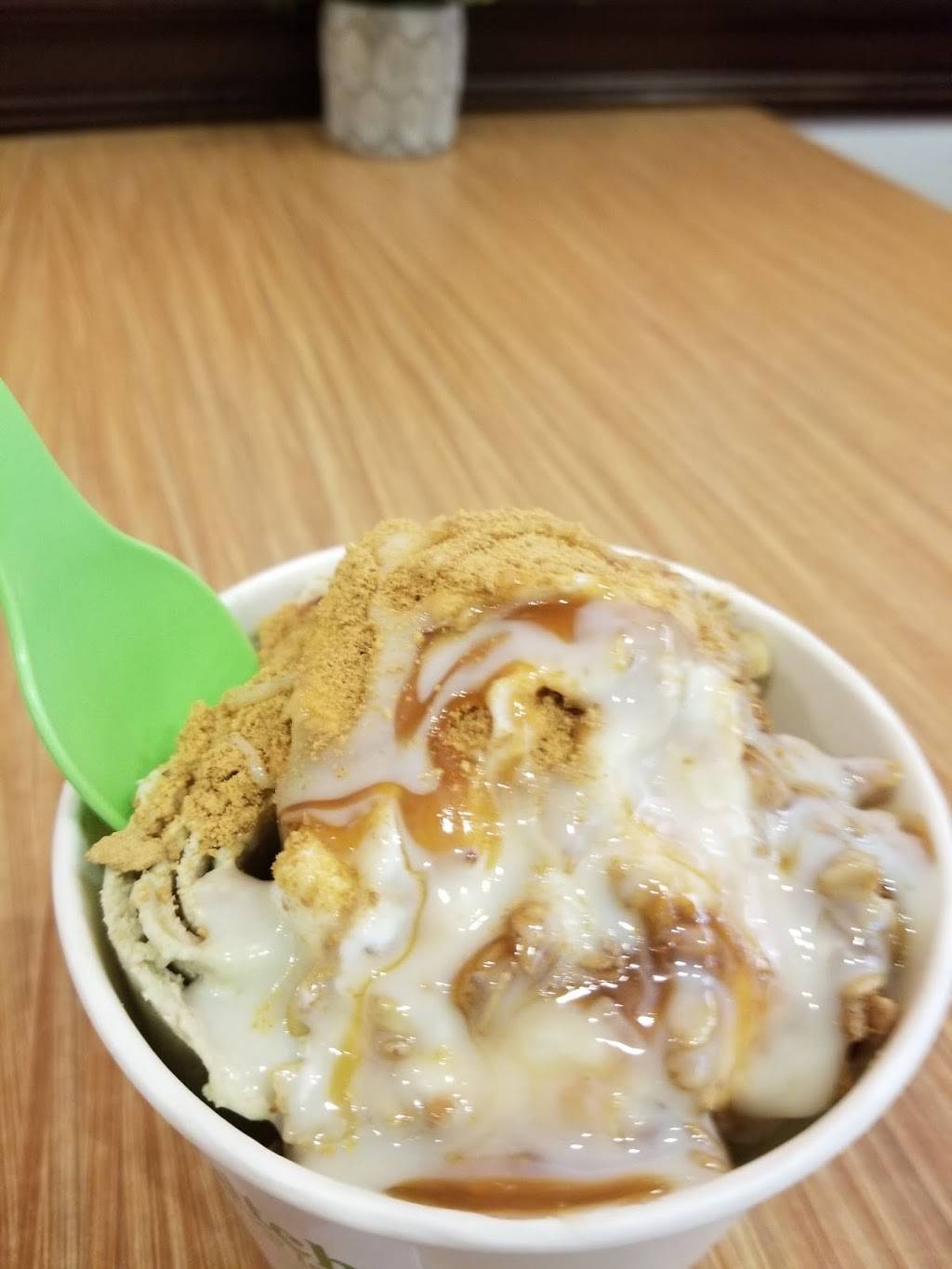 Litchi Snow Ice | cafe | 15721 Pines Blvd, Pembroke Pines, FL 33028, USA | 9548855588 OR +1 954-885-5588