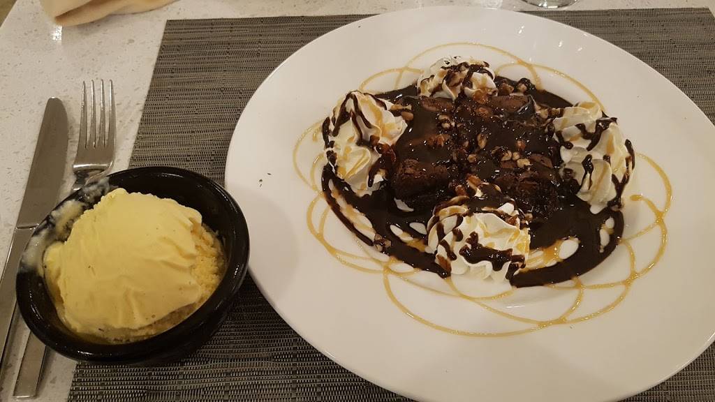 Tangos Restaurant | restaurant | 1500 Town Center, Southfield, MI 48075, USA | 2487286558 OR +1 248-728-6558