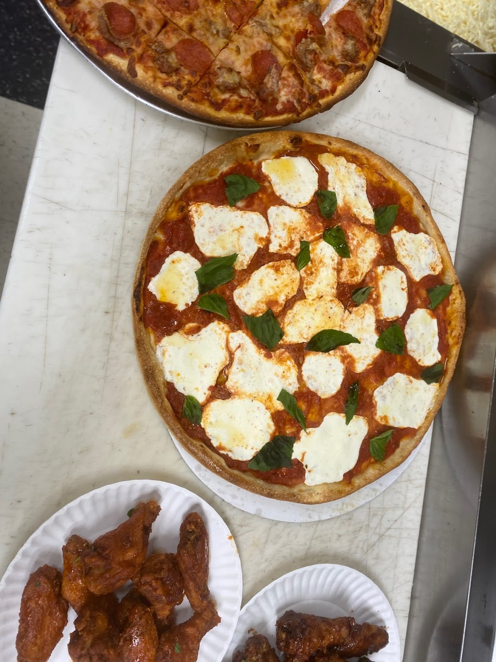 Papa Rays Pizza & Wings | restaurant | 967 IL-83, Des Plaines, IL 60016, USA | 2243191010 OR +1 224-319-1010