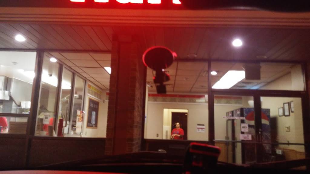 Harris Pizza | restaurant | 524 E Locust St, Davenport, IA 52803, USA | 5633222411 OR +1 563-322-2411