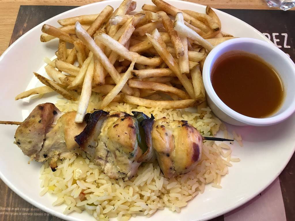 Rôtisserie Scores | restaurant | 701 107e Rue, Saint-Georges, QC G5Y 0C8, Canada | 4182264444 OR +1 418-226-4444