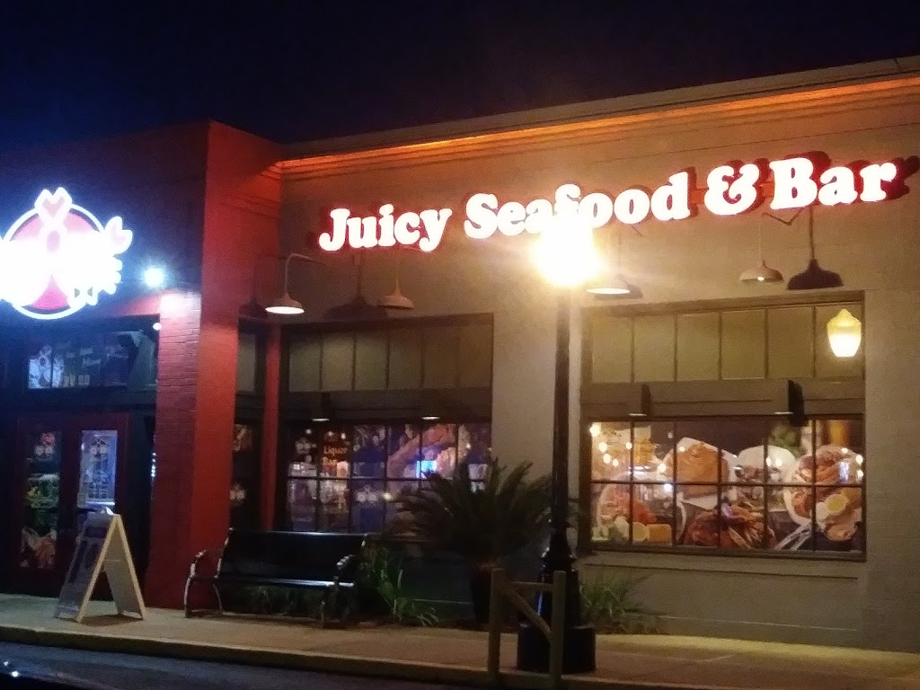 Mr. & Mrs. Crab St Pete | restaurant | 6798 Crosswinds Dr N, St. Petersburg, FL 33710, USA | 7273175582 OR +1 727-317-5582