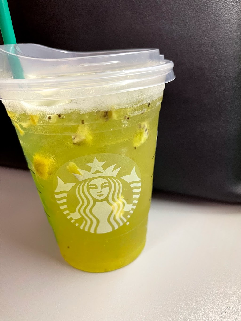 Starbucks | cafe | 5006 E Fowler Ave, Tampa, FL 33617, USA | 8139893769 OR +1 813-989-3769