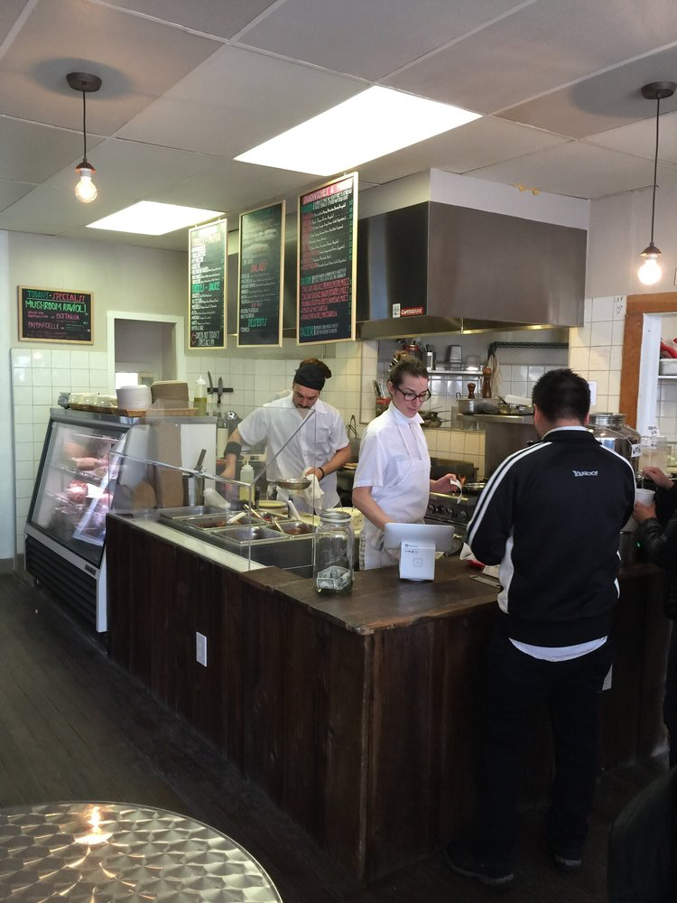 The Italian Homemade Company | restaurant | 716 Columbus Ave, San Francisco, CA 94133, USA | 4157128874 OR +1 415-712-8874