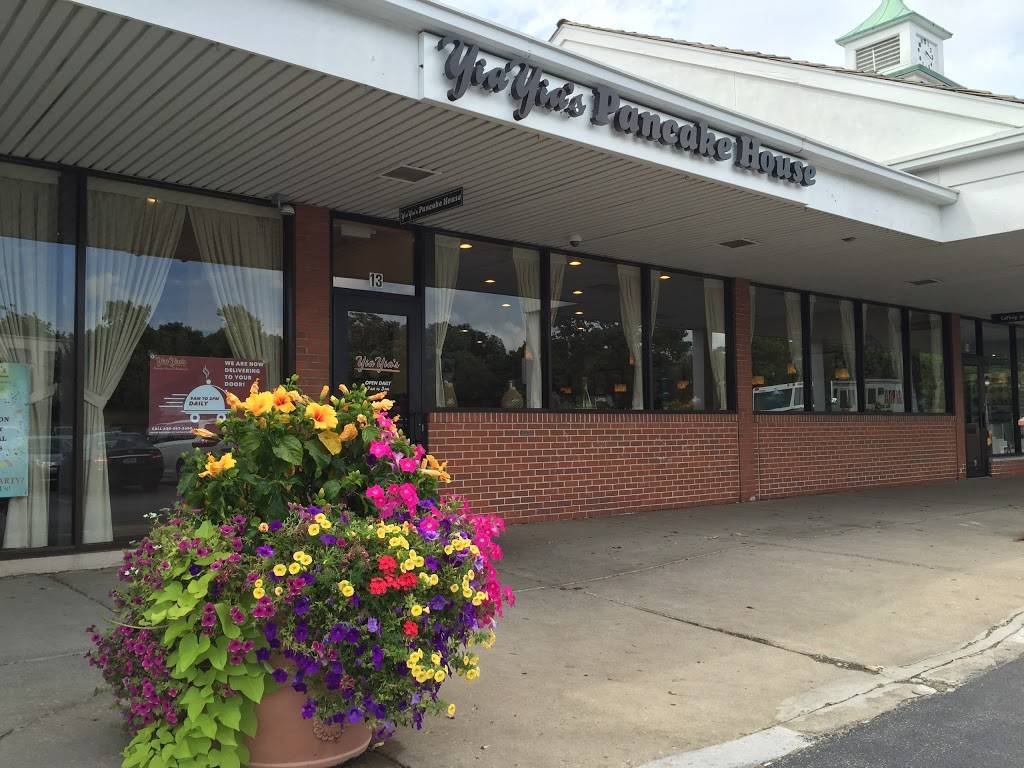 YiaYias Pancake House & Restaurant Hinsdale | restaurant | 13 Grant Square, Hinsdale, IL 60521, USA | 6304875600 OR +1 630-487-5600