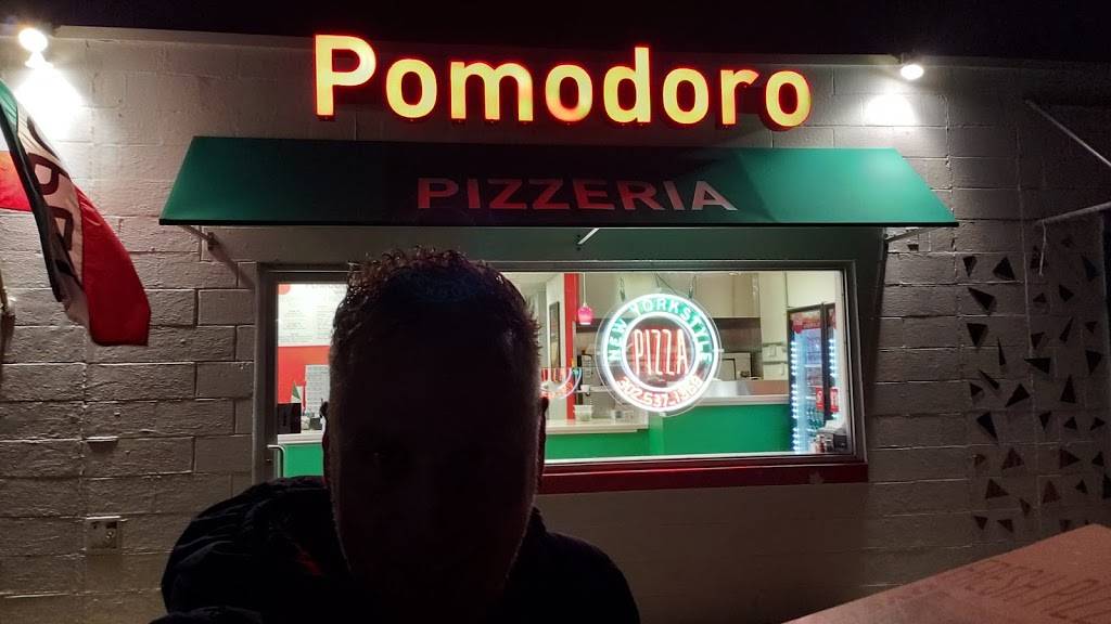 Pomodoro Pizzeria | meal takeaway | 101 Garfield Pkwy, Bethany Beach, DE 19930, USA | 3025371359 OR +1 302-537-1359