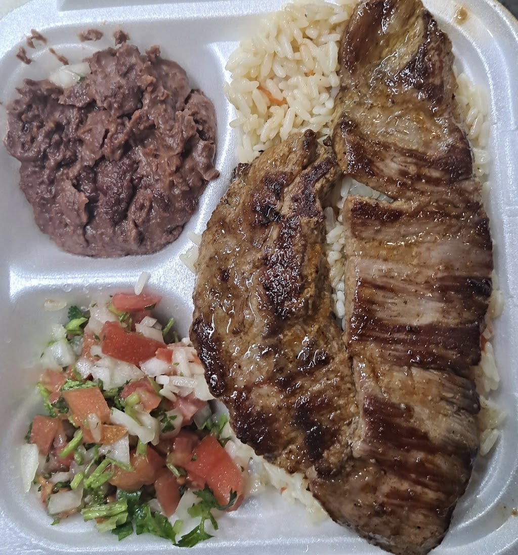 Marielos pupuseria | restaurant | 820 Green Springs Hwy, Birmingham, AL 35209, USA | 2052664307 OR +1 205-266-4307