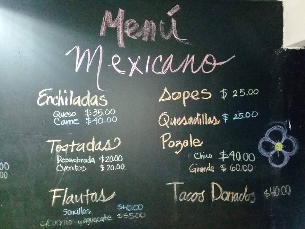 Antojitos Mexicanos Lolitas | restaurant | Calle D 221, Roberto de la Madrid, 22435 Tijuana, B.C., Mexico | 016646075870 OR +52 664 607 5870