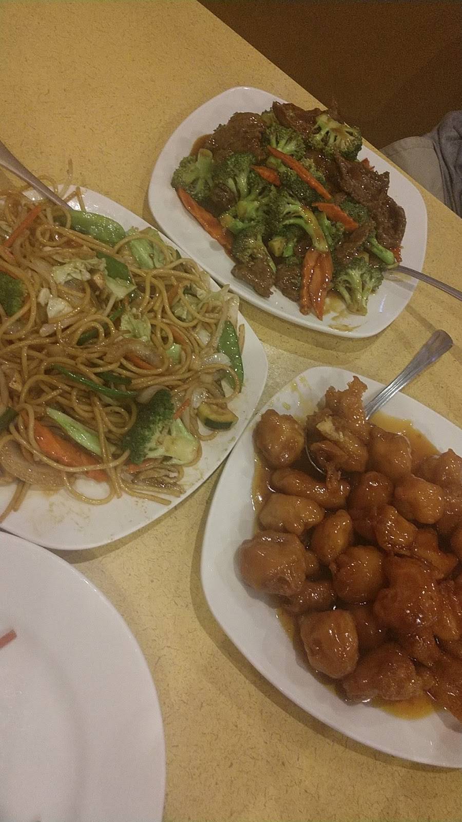 New Silver Dragon Chinese Restaurant | restaurant | 1739 W Glendale Ave, Phoenix, AZ 85021, USA | 6028413308 OR +1 602-841-3308