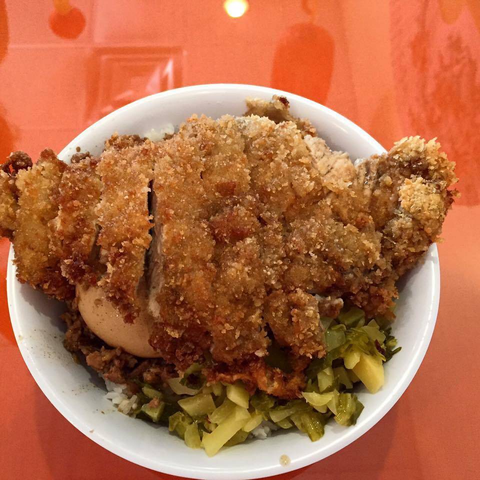 Village Wok | restaurant | 1100 S College St #104, Auburn, AL 36832, USA | 3345012996 OR +1 334-501-2996