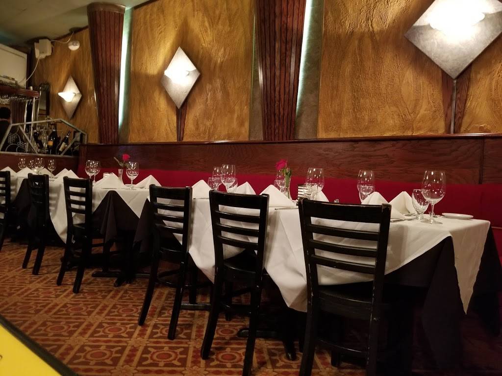 Roadhouse Cafe | restaurant | 15660 San Carlos Blvd # 280, Fort Myers, FL 33908, USA | 2394154375 OR +1 239-415-4375