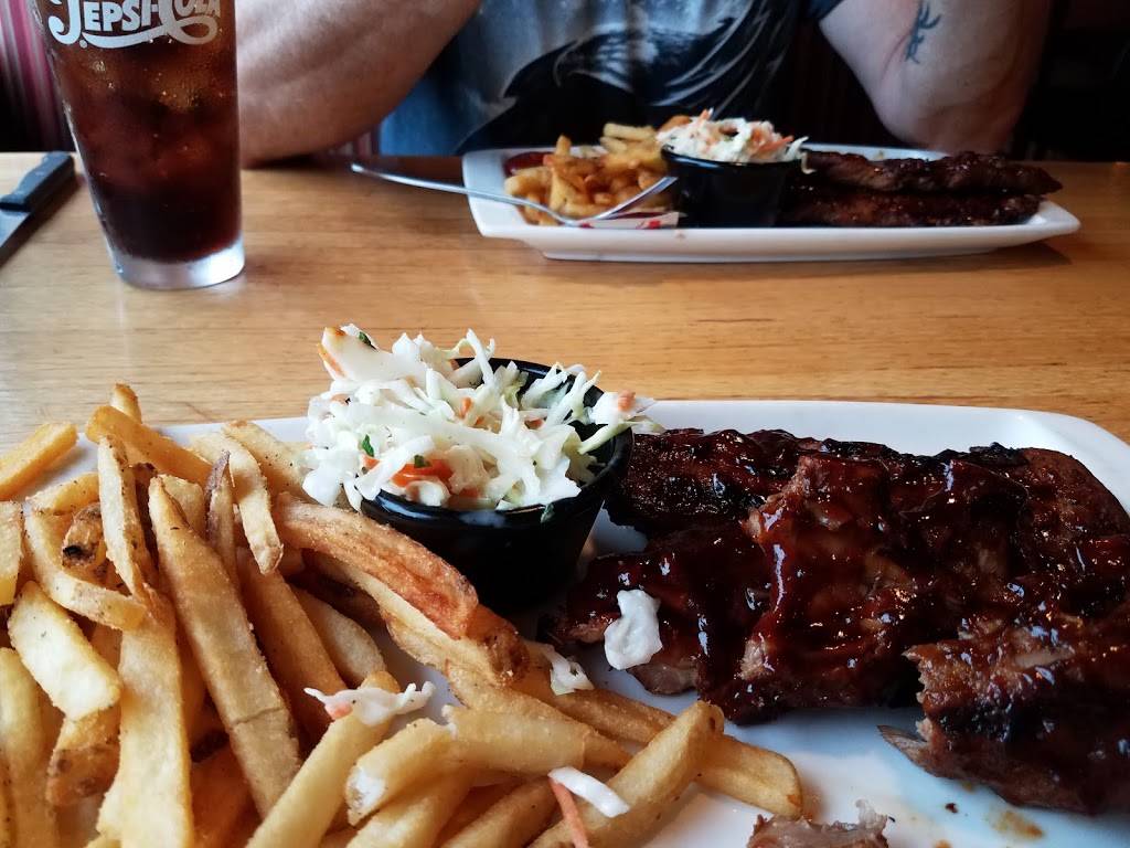 Applebees Grill + Bar | restaurant | 11 Gurnet Rd, Brunswick, ME 04011, USA | 2077219920 OR +1 207-721-9920