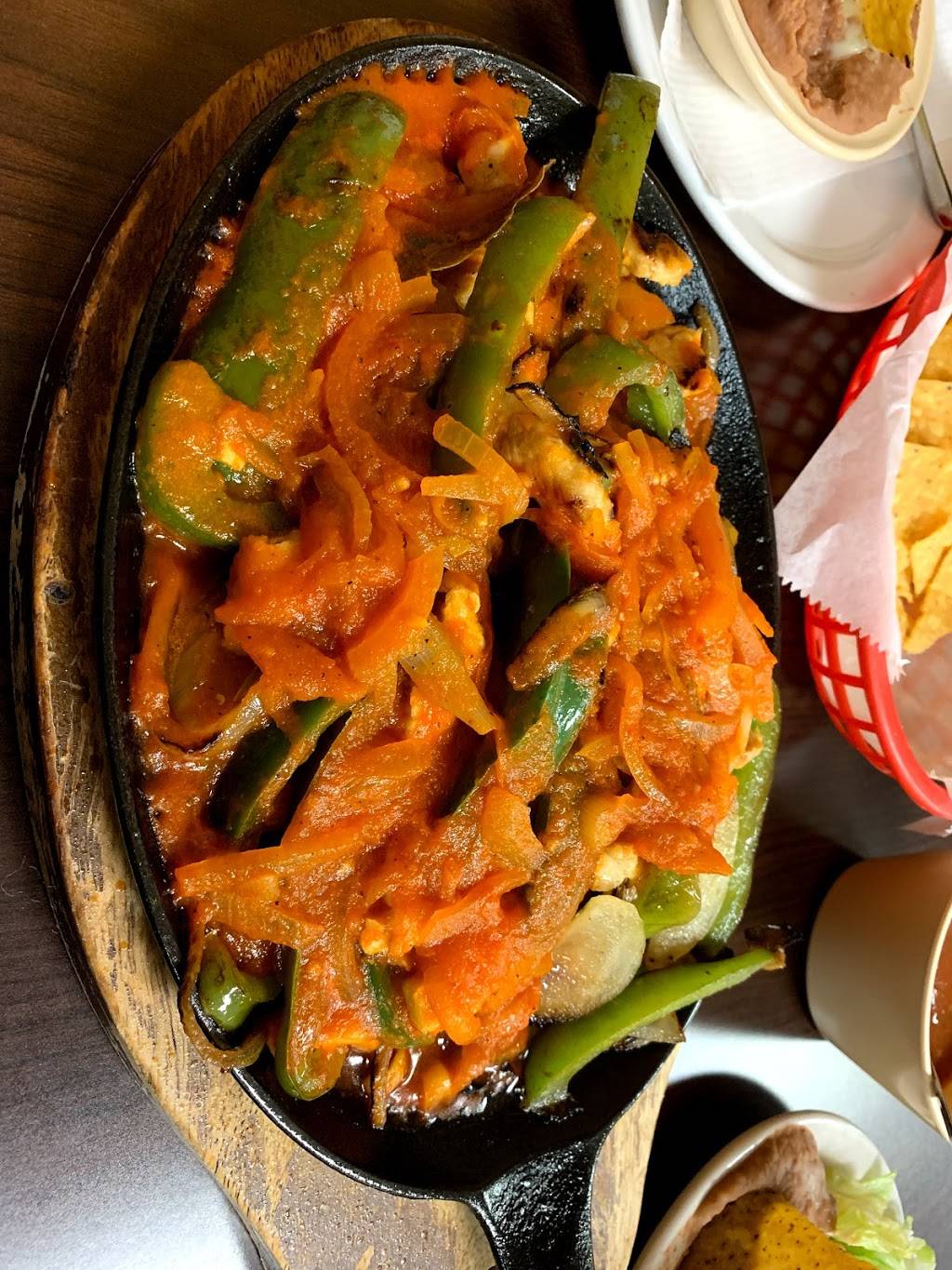 Los Burritos Tapatios Naperville | restaurant | 1232 Ogden Ave, Naperville, IL 60563, USA | 6307780474 OR +1 630-778-0474