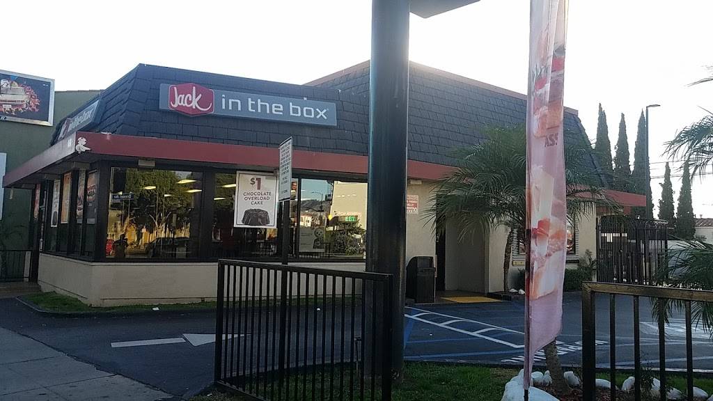 Jack in the Box | restaurant | 465 S Fairfax Ave, Los Angeles, CA 90036, USA | 3239367709 OR +1 323-936-7709