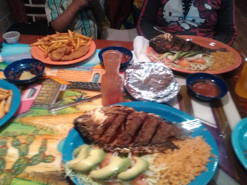 Mi Mexico | restaurant | 618 Atlantic Ave, Morris, MN 56267, USA | 3205858001 OR +1 320-585-8001