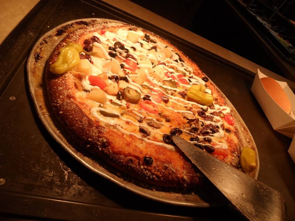 Pauls Pizza | meal delivery | 7635 Vernor Hwy, Detroit, MI 48209, USA | 3138431444 OR +1 313-843-1444