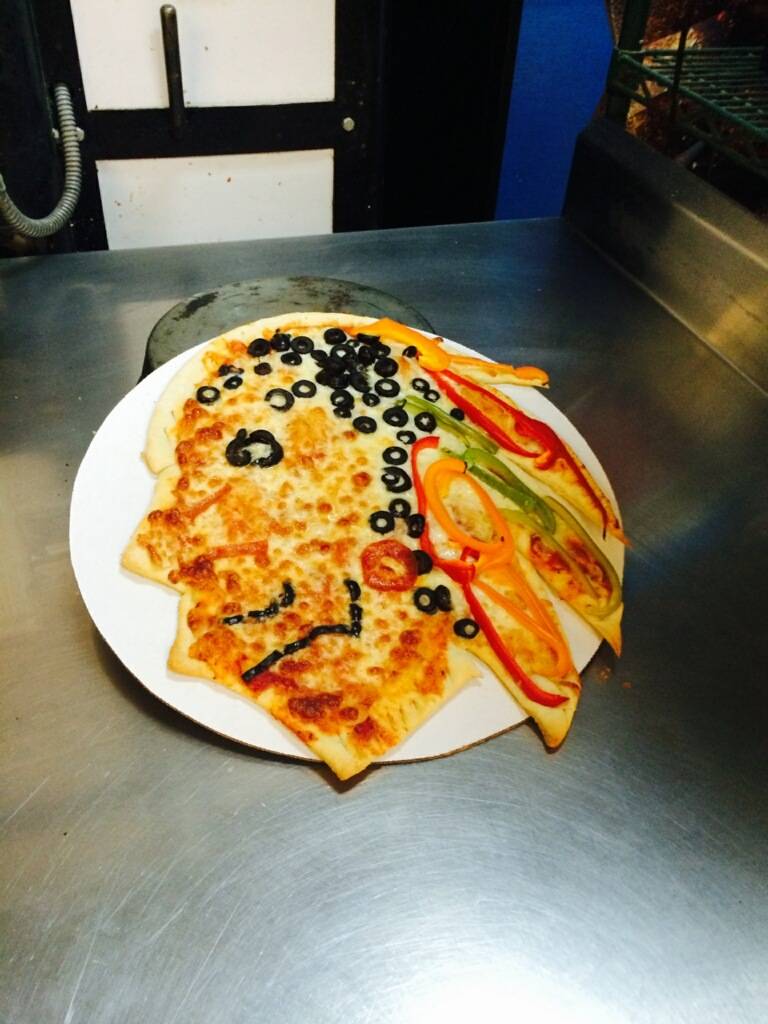 Giannas Pizza | meal delivery | 1519 E 87th St, Chicago, IL 60619, USA | 7737349400 OR +1 773-734-9400