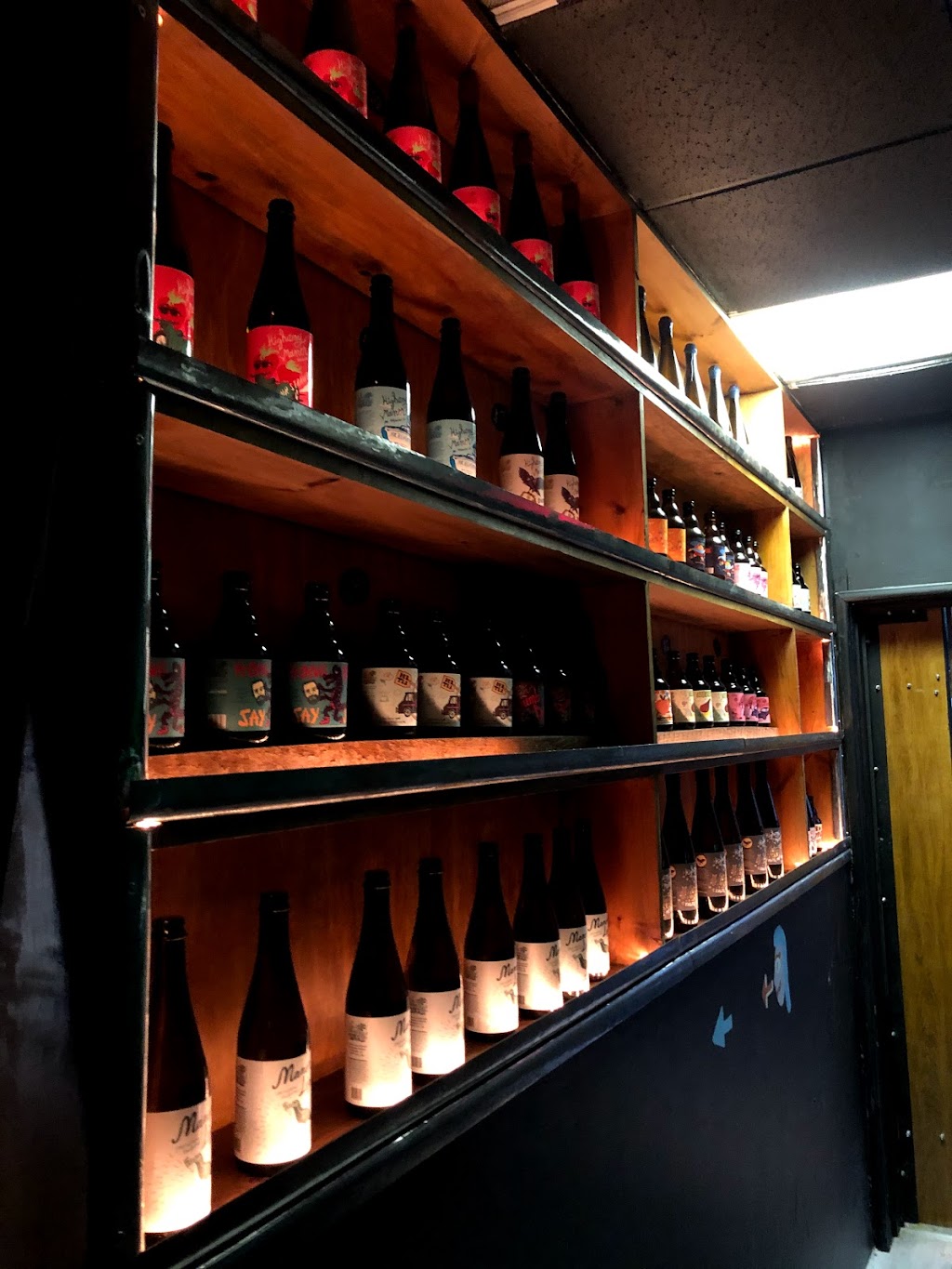 Highway Manor Brewing | restaurant | 2238 Gettysburg Rd, Camp Hill, PA 17011, USA | 7175106611 OR +1 717-510-6611